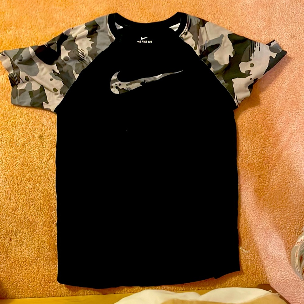 Nike Athletic T-Shirt